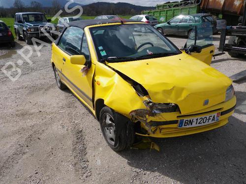Brugte FIAT PUNTO Convertible (176_)  85 16V 1.2  1827727
