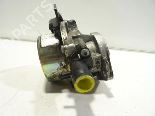 Used Vacuum pump Vacuum pump RENAULT MEGANE III Grandtour (KZ0/1) 1.5 dCi (KZ09, KZ0D, KZ1G, KZ29, KZ14, KZ1W, KZ10, KZ1F,... (110 hp) 33695880 33695880