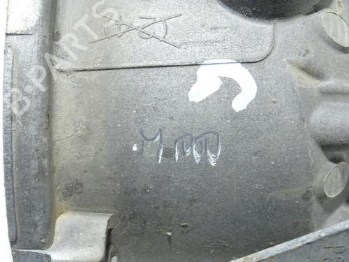 Used Left front fog light Left front fog light MITSUBISHI PAJERO III (V7_W, V6_W) [1999-2007] 33723334 33723334