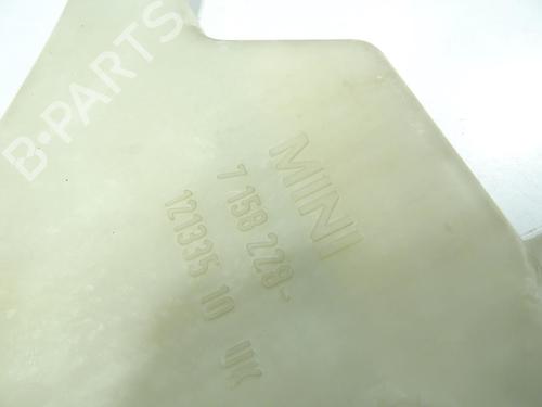Windscreen washer tank MINI MINI (R50, R53) Cooper | BP21218395C113