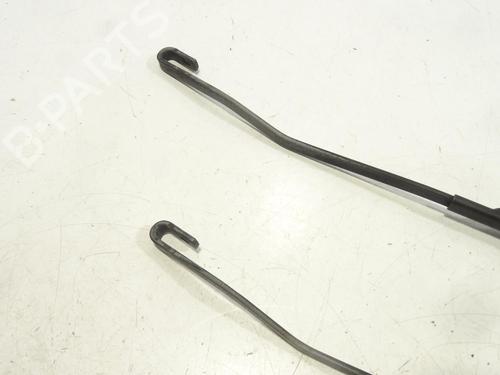 Front windshield wiper arm SUZUKI GRAND VITARA I (FT, HT) 2.0 HDI 110 16V 4x4 (SQ420D, TD83V) | BP25939478C143 