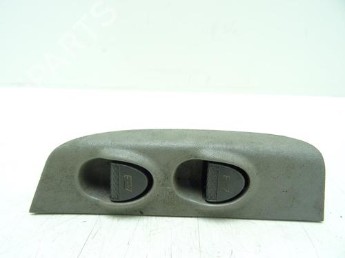 Used Left front window switch FIAT MULTIPLA (186_) 1.9 JTD 105 (186AXB1A) (105 hp) 29631401