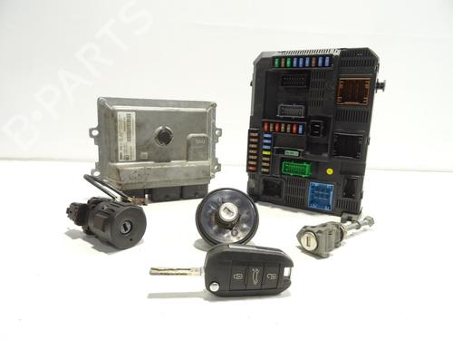 Used Electronic module CITROËN C4 CACTUS 1.2 VTi 82 (82 hp) 23788356