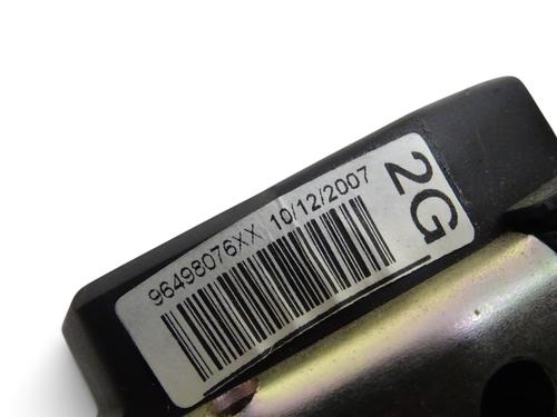 Cinturón de seguridad trasero izquierdo Cinturón de seguridad trasero izquierdo 38727189 38727189