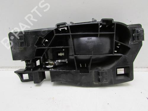 Used Rear right interior door handle Rear right interior door handle PEUGEOT 5008 (0U_, 0E_) 1.6 HDi (110 hp) 21557423 21557423