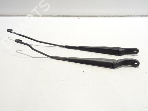 Used Front windshield wiper arm PEUGEOT 406 (8B) 1.8 16V (110 hp) 30888661
