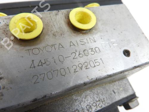 ABS pump TOYOTA HIACE IV Van (__H1_, __H2_) 2.5 D-4D 4WD (KLH18, KLH28) | BP20057563M43 