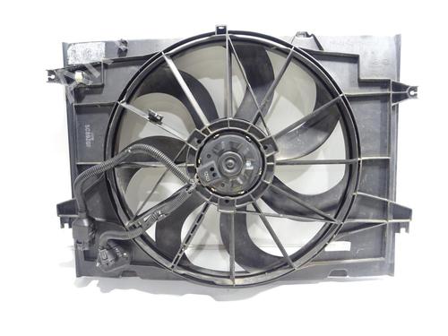 Used Radiator fan HYUNDAI TUCSON (JM) 2.0 CRDi All-wheel Drive (113 hp) 29065997