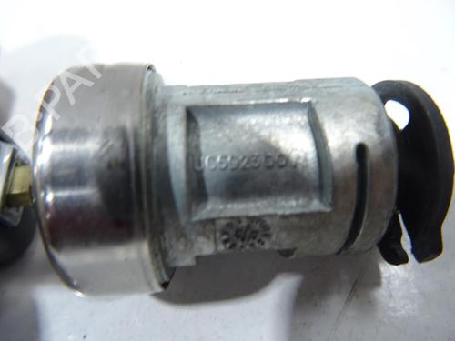 Ignition barrel JAGUAR X-TYPE I (X400) 2.5 V6 All-wheel Drive | BP32145199M48 - Image 2