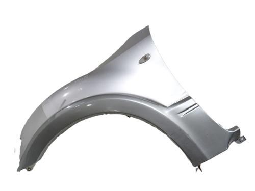 Used Left front fenders MITSUBISHI PAJERO III (V7_W, V6_W) 3.2 Di-D (V68W) (160 hp) 31113385