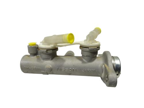 Used Brake master cylinder Brake master cylinder 39517874 39517874