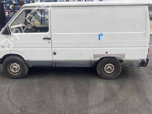 Used Parts RENAULT TRAFIC Van (T_, P_, V_) 2.1 D 4x4 2014039