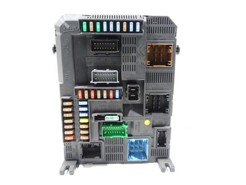 Used Fuse box PEUGEOT 208 I (CA_, CC_) 1.6 HDi (92 hp) 32066872
