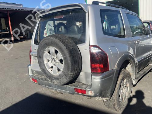 Used Parts MITSUBISHI PAJERO III (V7_W, V6_W) 3.2 Di-D (V68W) 4333434