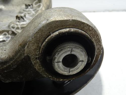 Used Left rear steering knuckle Left rear steering knuckle MERCEDES-BENZ CLA Shooting Brake (X117) CLA 180 (117.942) (122 hp) 32472897 32472897