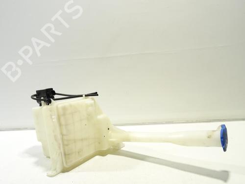 Used Windscreen washer tank HYUNDAI SANTA FÉ II (CM) 2.2 CRDi (155 hp) 30361720