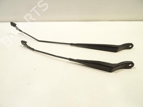 Used Front windshield wiper arm CITROËN C3 / C3 ORIGIN III (SX) 1.2 PureTech 82 (83 hp) 24656011