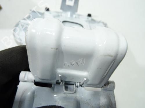 fuel-flap-mg-mg-zs-suv-azs1-2017-27928128 main image