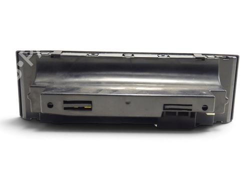 climate-control-land-rover-range-rover-iii-l322-2002-2003-2004-2005-2006-2007-2008-2009-2010-2011-2012-40444247 main image