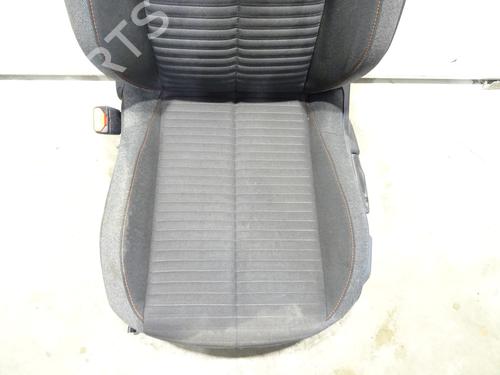 Used Left front seat Left front seat PEUGEOT 208 II (UB_, UP_, UW_, UJ_) 1.2 PureTech 75 (75 hp) 28075794 28075794