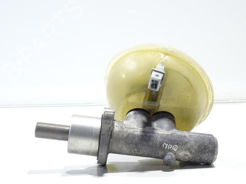 Used Brake master cylinder Brake master cylinder AUDI 80 B4 Saloon (8C2) 2.0 E 16V quattro (140 hp) 27897971 27897971