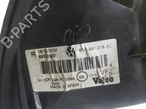 Used Right headlight VW POLO III (6N1) [1994-1999]  23845005