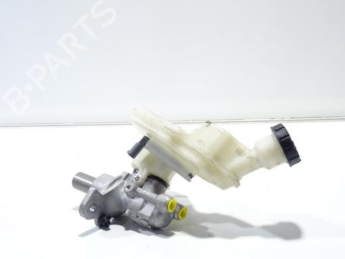 Hovedbremsecylinder MERCEDES-BENZ CLA (C118) CLA 220 d (118.314) (190 hp) 31313512