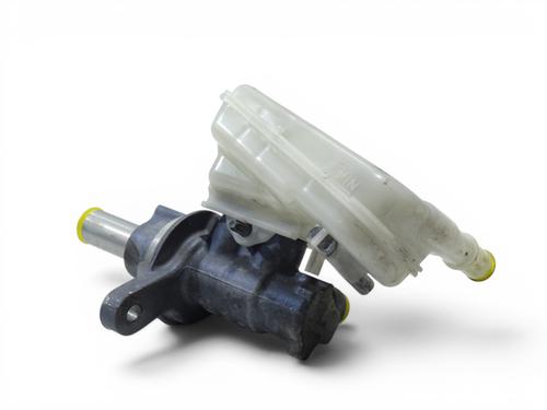Used Brake master cylinder Brake master cylinder 37589336 37589336