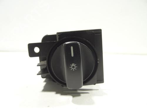 Used Headlight switch MERCEDES-BENZ B-CLASS Sports Tourer (W245) B 180 CDI (245.207) (109 hp) 22232541