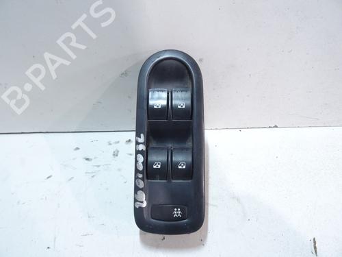 left-front-window-switch-renault-megane-ii-bm01_-cm01_-2001-2002-2003-2004-2005-2006-2007-2008-2009-2010-2011-2012-31839294 main image