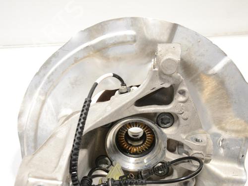 Used Right front steering knuckle Right front steering knuckle MINI MINI COUNTRYMAN (F60) Cooper SE ALL4 (224 hp) 31610818 31610818