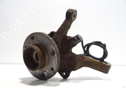 Used Right front steering knuckle RENAULT CLIO II Hatchback Van (SB0/1/2_) 1.9 D (SB0R) (54 hp) 29154364