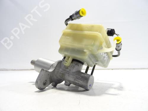 Used Brake master cylinder BMW 5 (E60) 530 d (231 hp) 29611535