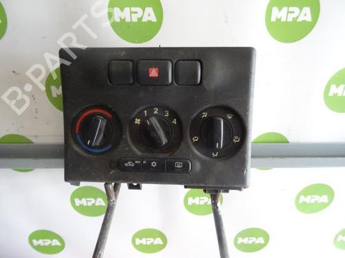 Commande Chauffage OPEL ZAFIRA A MPV (T98) 2.0 DTI 16V (F75) | BP21967148I5 