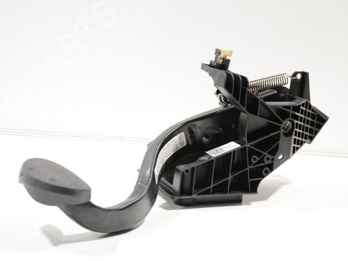 Used Break pedal MINI MINI COUNTRYMAN (F60) Cooper SE ALL4 (224 hp) 31602391