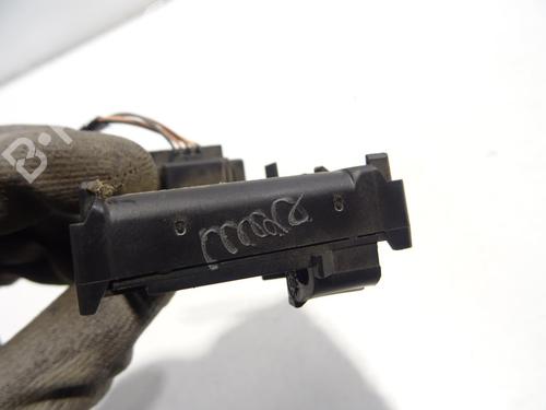 Card reader RENAULT SCÉNIC II (JM0/1_) 1.9 dCi (JM0G, JM12, JM1G, JM2C) | BP29422218E4 