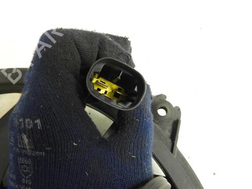 Used Radiator fan PEUGEOT 5008 (0U_, 0E_) 1.6 HDi (112 hp) 20043506