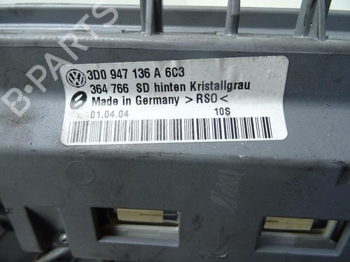 Innerbelysning Innerbelysning VW PHAETON (3D1, 3D2, 3D3, 3D4, 3D6, 3D7, 3D8, 3D9) 5.0 V10 TDI 4motion (313 hp) 33609903 33609903