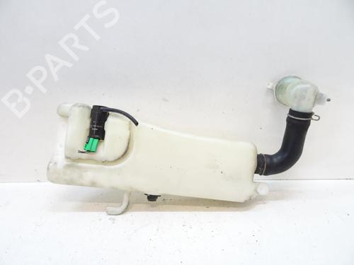 Used Windscreen washer tank Windscreen washer tank 20066399 20066399