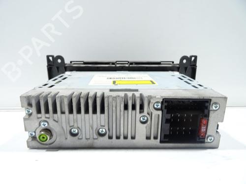 radio-mercedes-benz-vito-bus-w639-2003-33018029 main image