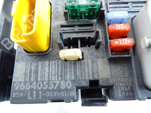 Used Fuse box Fuse box PEUGEOT 207 (WA_, WC_) 1.4 (73 hp) 33333188 33333188
