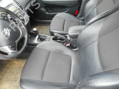 Engine control unit (ECU) HYUNDAI i30 (FD) 2.0 CRDi | BP27154238M57  - Image 9