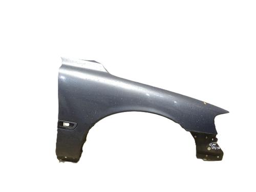 Used Right front fenders VOLVO S60 I (384) 2.4 (140 hp) 31097451