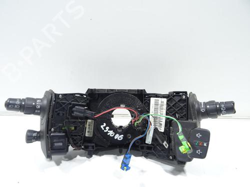 Steering column stalk RENAULT SCÉNIC II (JM0/1_) 2.0 dCi (JM1K) | BP29942297I23 