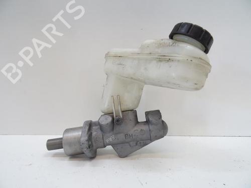 Used Brake master cylinder Brake master cylinder RENAULT TWINGO II (CN0_) 1.2 16V (CN04, CN0B) (75 hp) 20057498 20057498