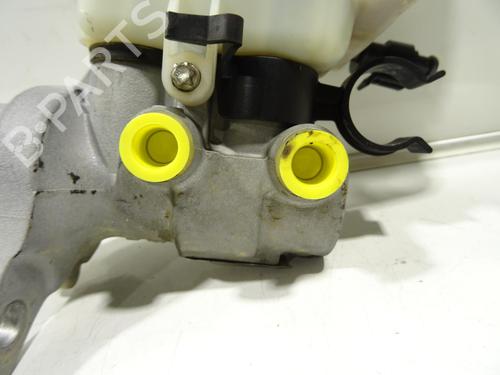 Used Brake master cylinder Brake master cylinder OPEL MERIVA B MPV (S10) 1.4 (75) (120 hp) 33028744 33028744
