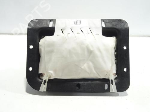 Used Passenger airbag PEUGEOT 5008 (0U_, 0E_) 2.0 HDi 150 / BlueHDi 150 (150 hp) 25594394