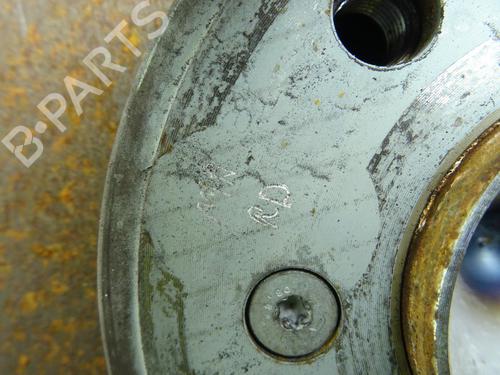 Used Right rear steering knuckle Right rear steering knuckle MERCEDES-BENZ A-CLASS (W176) A 160 CDI / d (176.011) (90 hp) 31848079 31848079