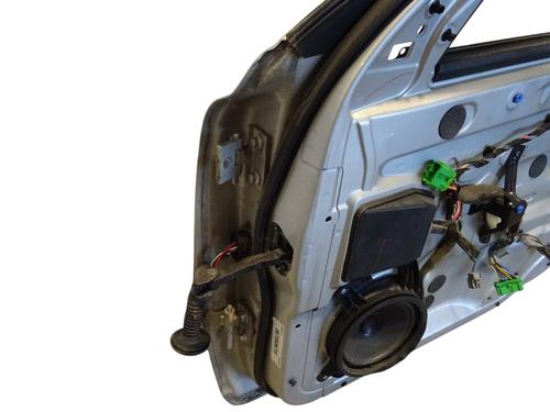 Used Right front door Right front door 38448883 38448883