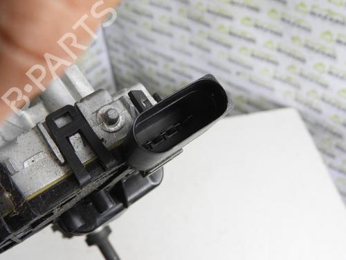 Used Front wiper motor Front wiper motor PEUGEOT 208 I (CA_, CC_) 1.2 VTi 68 / PureTech 68 (68 hp) 20066307 20066307